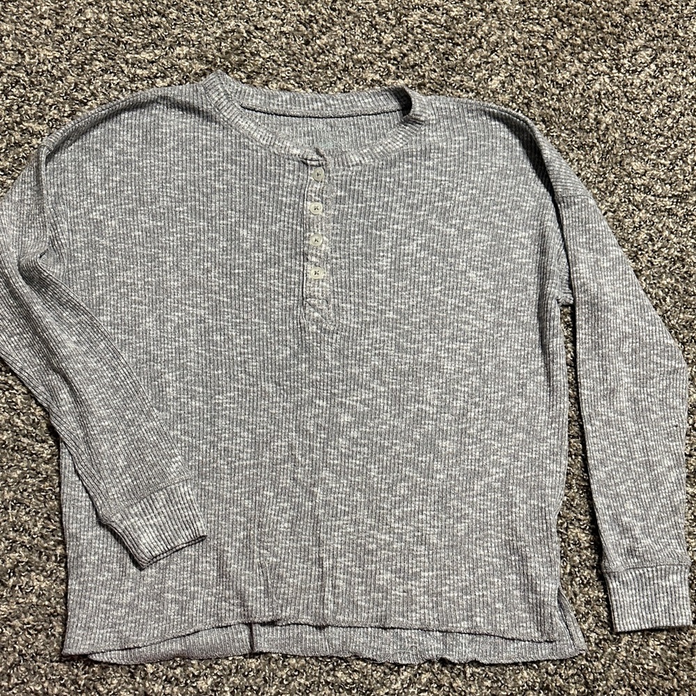 American Eagle Outfitters Gray Long Sleeve Top